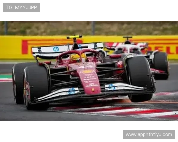 F1天空体育赛事回放与精彩集锦推荐满足你随时回顾赛车精彩瞬间的需求